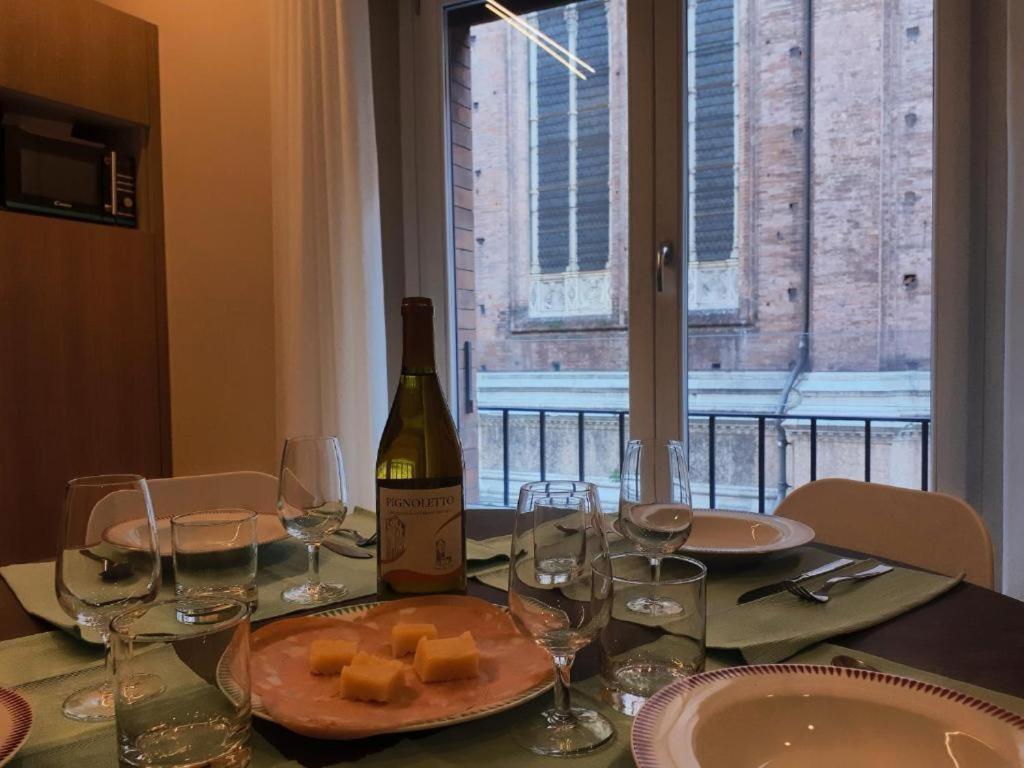 Smart Apartment Mercanzia - Twa ボローニャ エクステリア 写真